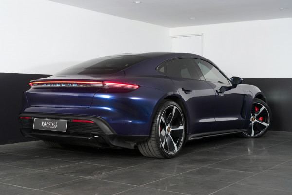 2023 Porsche Taycan GTS Coupe Image 27