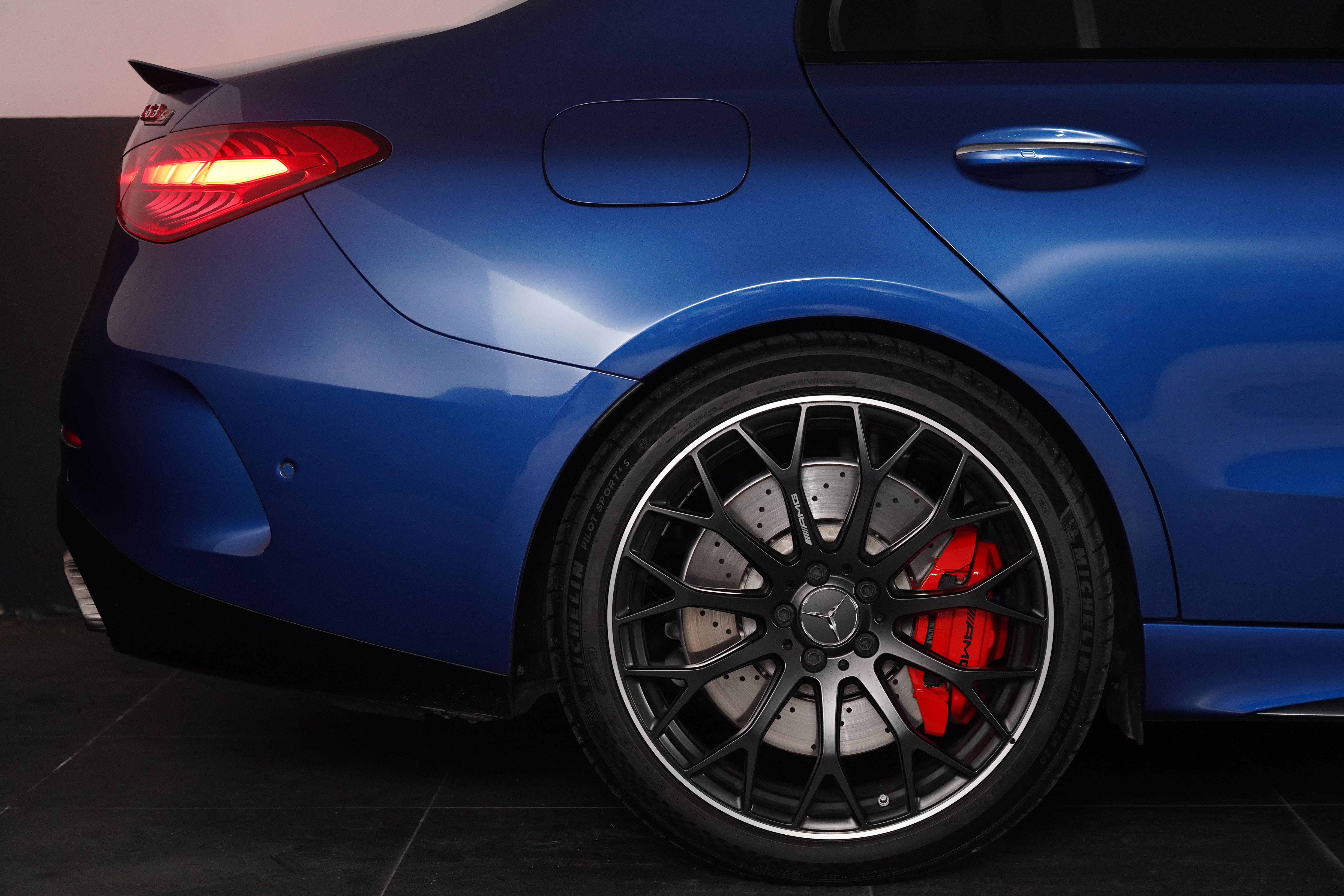 2023 Mercedes-Benz C-Class 63S AMG E-Performance Sedan Image 18