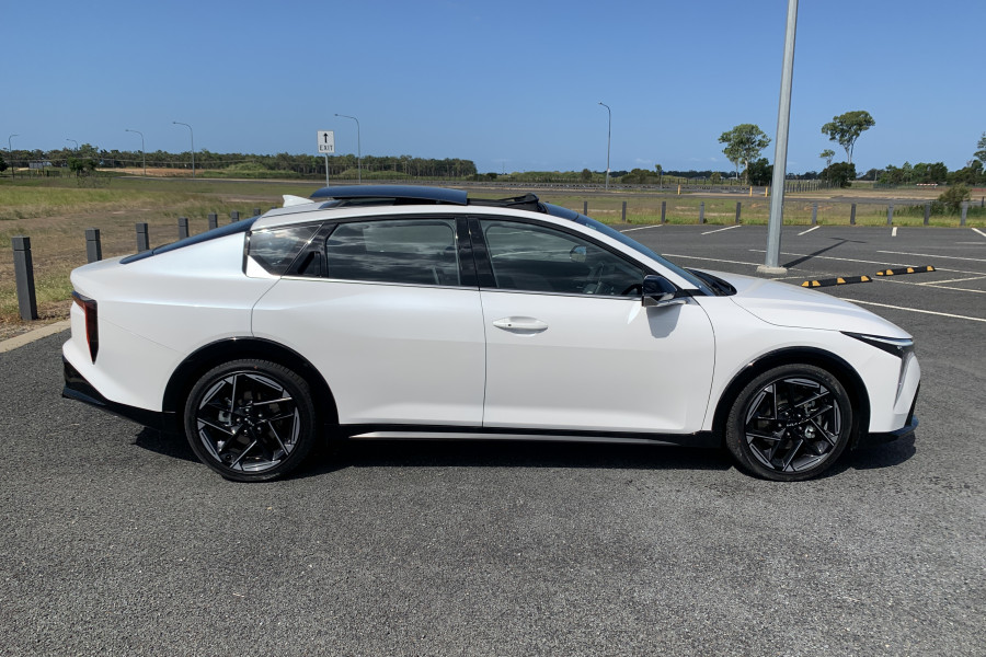 2024 MY25 Kia K4 CL4m GT-Line Sedan Image 9