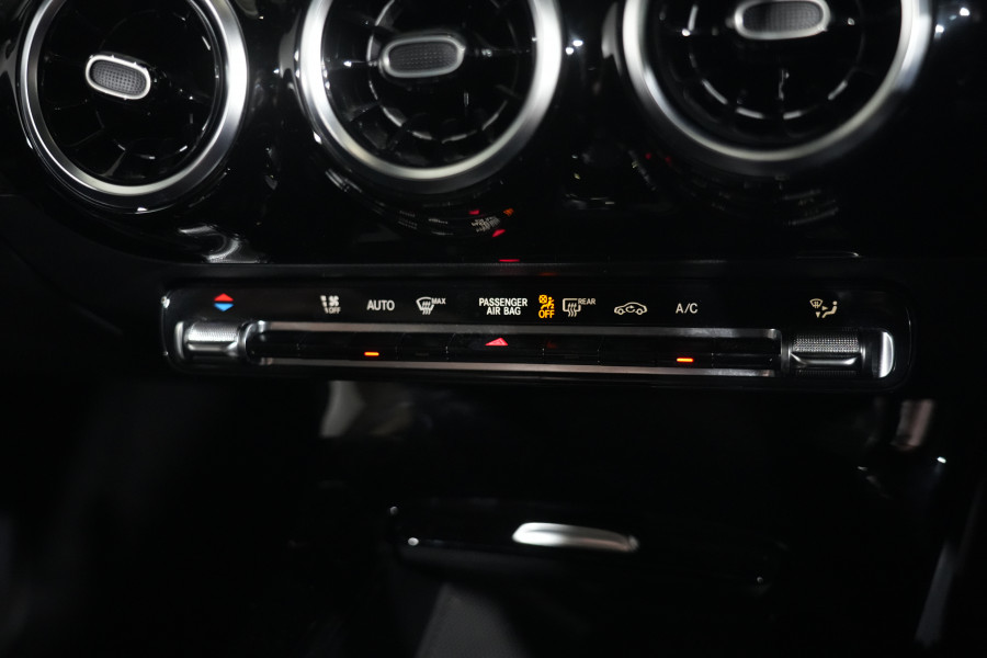 2019 Mercedes-Benz A-Class A180 Hatch Image 17