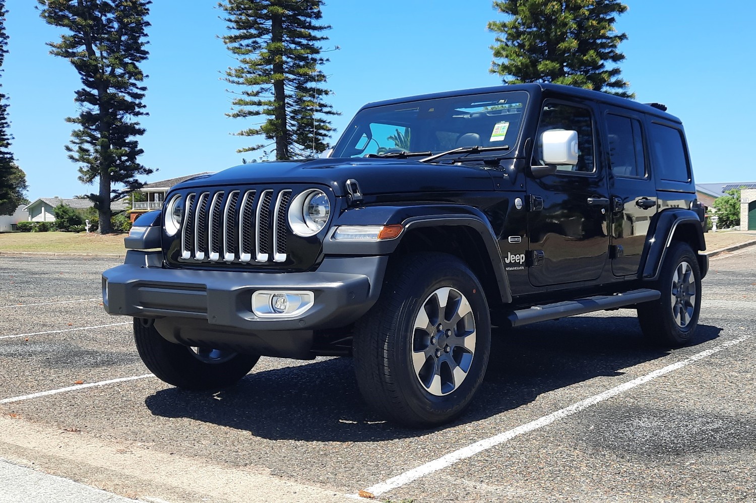 2023 Jeep Wrangler Unlimited - Overland Coupe Image 11