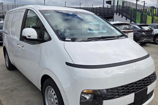 2026 MY27 Hyundai Staria Load US4.V4  Van Image 2