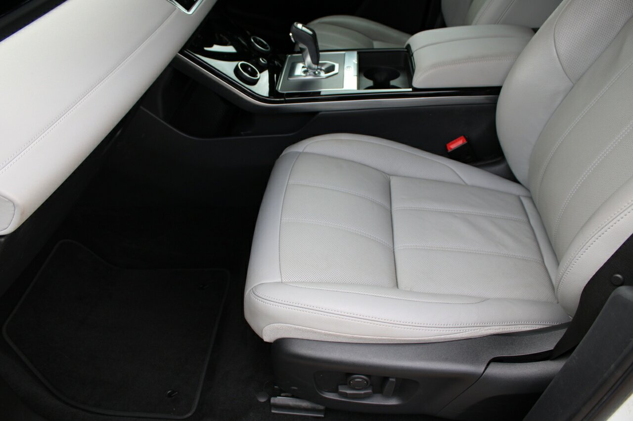 2019 MY20.25 Land Rover Range Rover Evoque L551 SE Wagon Image 18