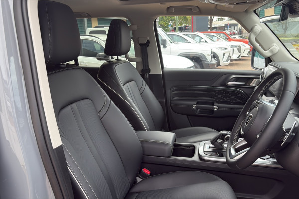 2026 GWM Tank 300 P01 Ultra Hi4-T PHEV SUV Image 17