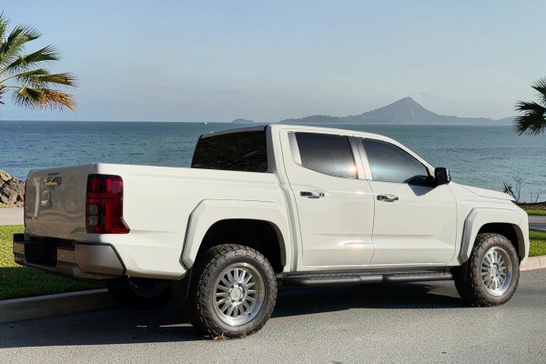 2025 Mitsubishi Triton MV GLS Ute Image 7