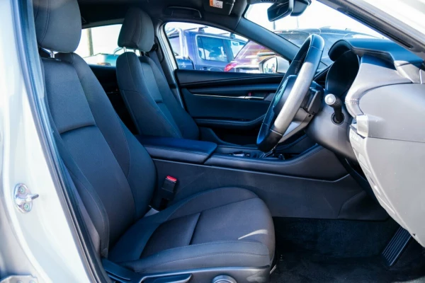 2024 Mazda 3 BP Series G20 Evolve Hatch Image 18