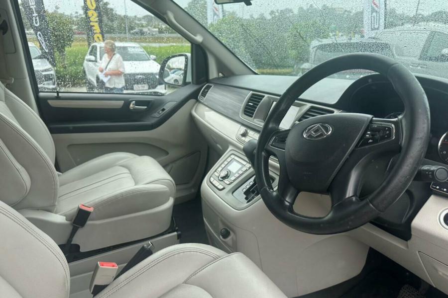 2019 LDV G10 SV7A Wagon Image 11