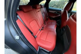 2021 MY21.25 Jaguar F-PACE X761 R-Dynamic S SUV