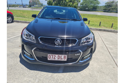2016 Holden Commodore VF Series II SS V Wagon Image 2