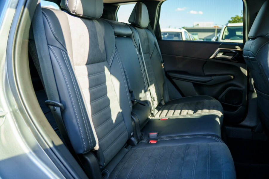 2023 MY24 Mitsubishi Outlander ZM Aspire SUV Image 10