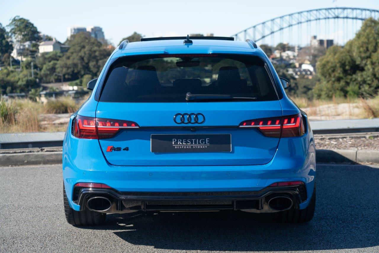 2021 Audi RS4  Quattro SUV Image 4