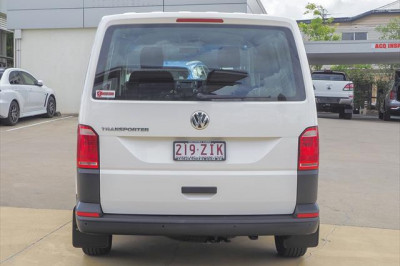 2019 Volkswagen Transporter T6 TDI340 Van Image 4