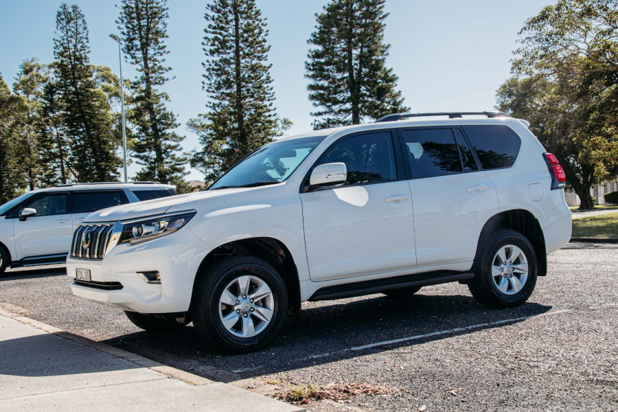 2023 Toyota LandCruiser Prado GDJ150R GXL SUV Image 6