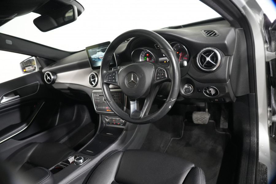 2017 Mercedes-Benz GLA-Class 180 SUV