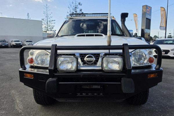 2008 Nissan Navara D22 ST-R Ute Image 4