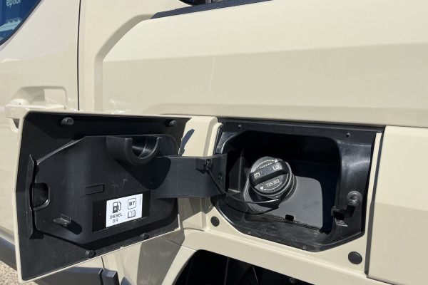 2026 Kia Tasman TK SX+ Ute Image 8