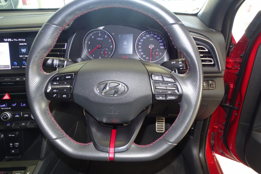 2019 Hyundai Elantra AD.2 Sport Premium Sedan Image 21