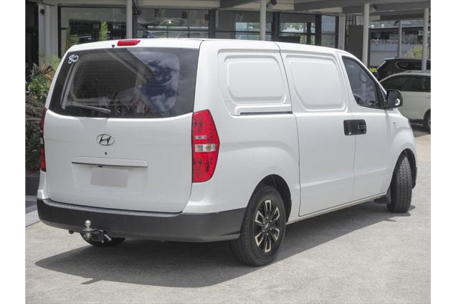 2018 Hyundai iLoad TQ3-V Series II (No Badge) Van