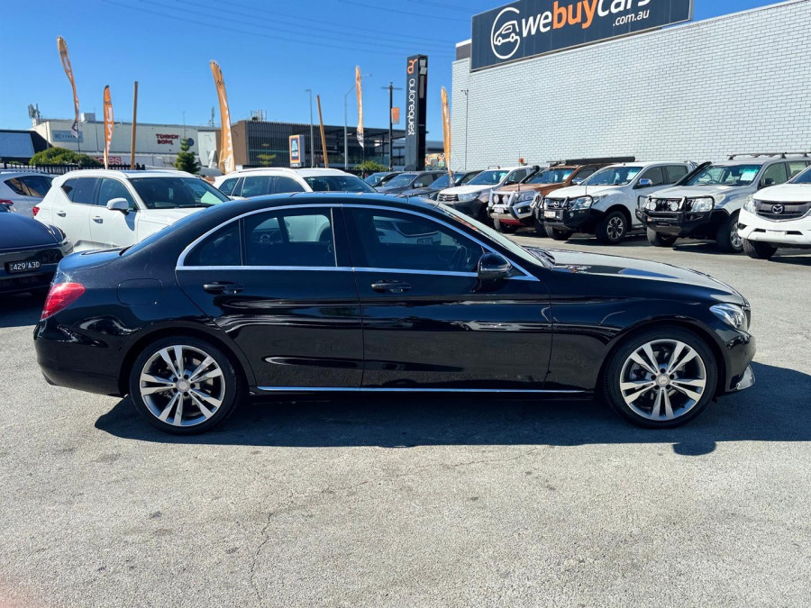 2015 Mercedes-Benz C-Class W205 C200 Sedan Image 5
