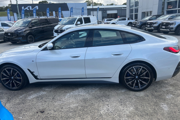 2022 BMW 4 Series G26 430i M Sport Coupe Image 3