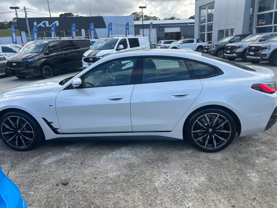 2022 BMW 4 Series G26 430i M Sport Coupe Image 3