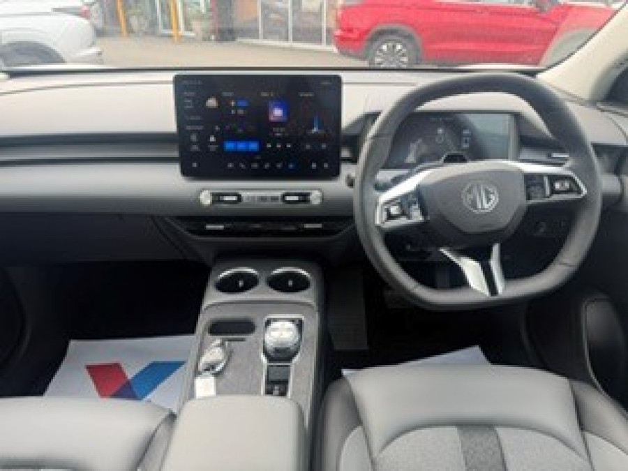 2025 MG MGS5 EV ZS3EM Essence 62 SUV Image 11