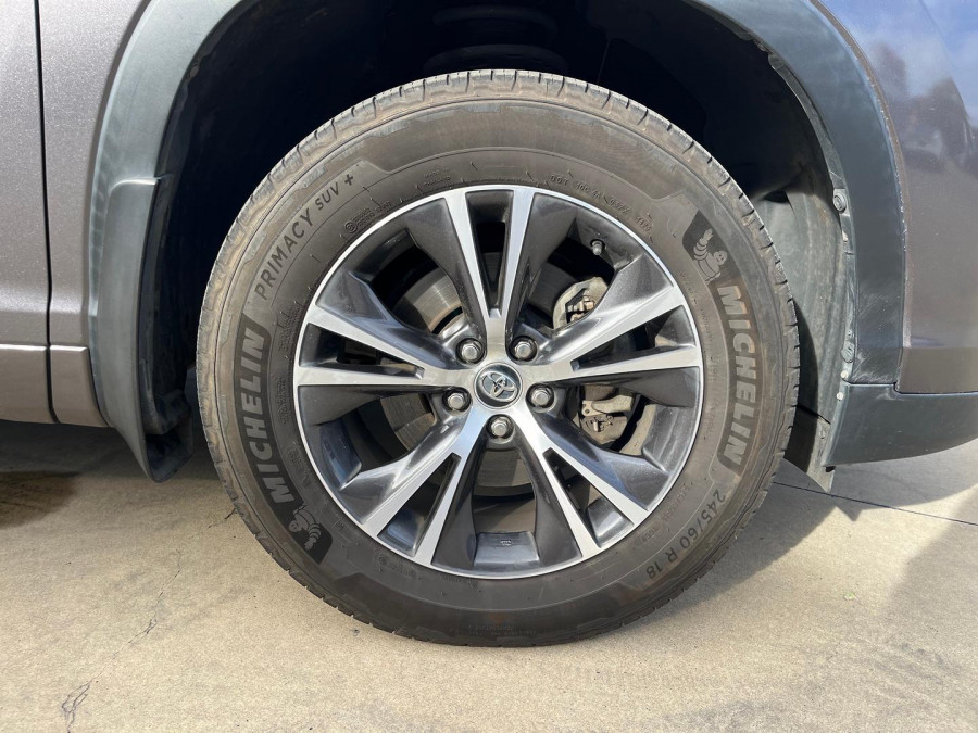 2017 Toyota Kluger GSU55R GX SUV Image 33