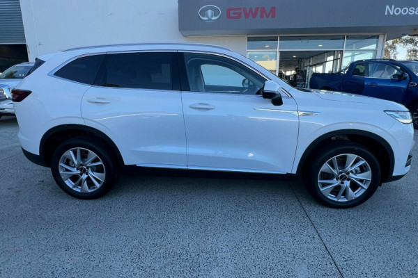 2024 GWM Haval H6 B01 Ultra Hybrid SUV Image 5