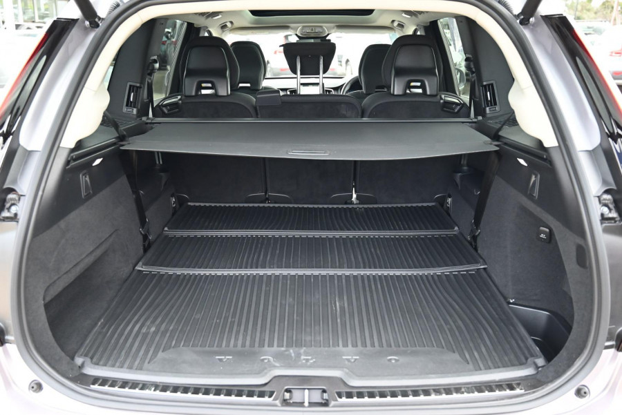 2025 MY26 Volvo XC90 L Series Plus B5 Bright SUV Image 8