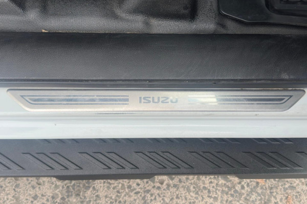 2023 Isuzu D-MAX RG SX High Ride Ute Image 8