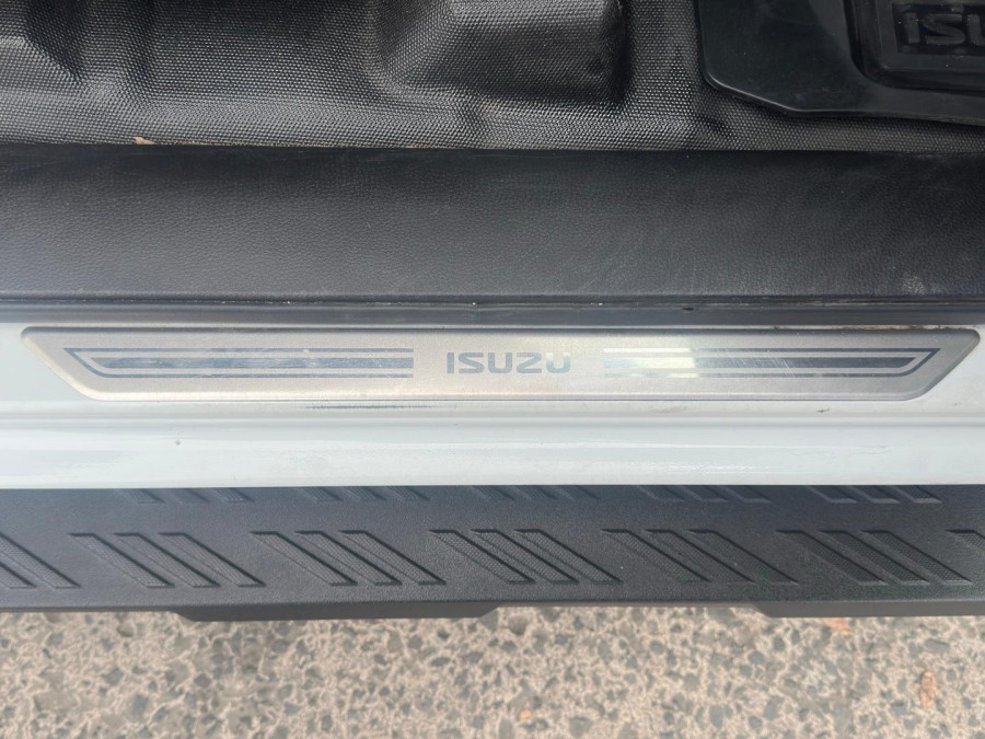 2023 Isuzu D-MAX RG SX High Ride Ute Image 8