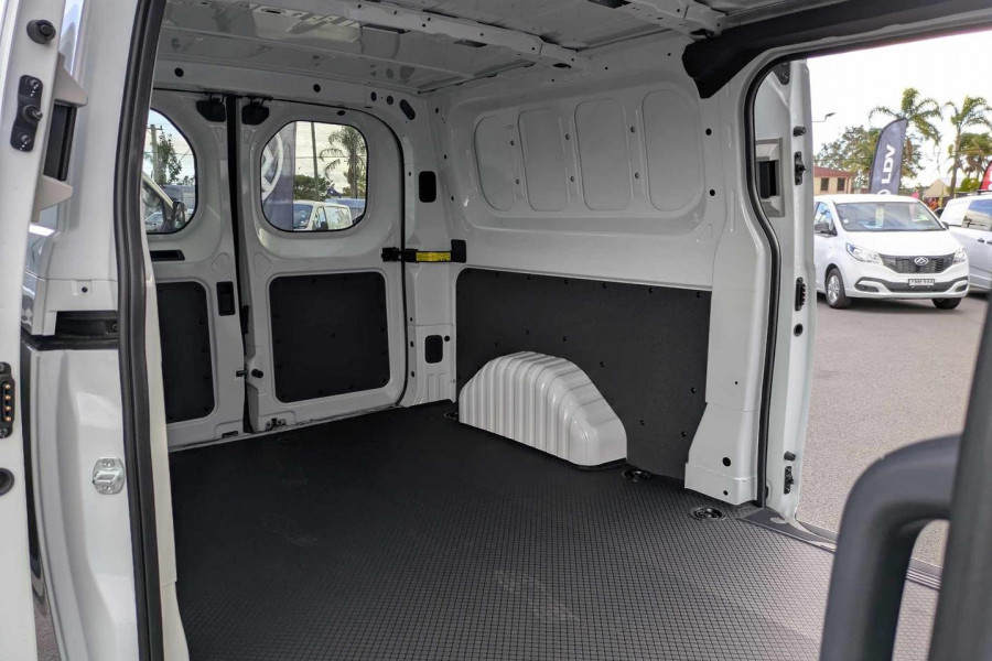 2024 LDV Deliver 7   Van Image 11