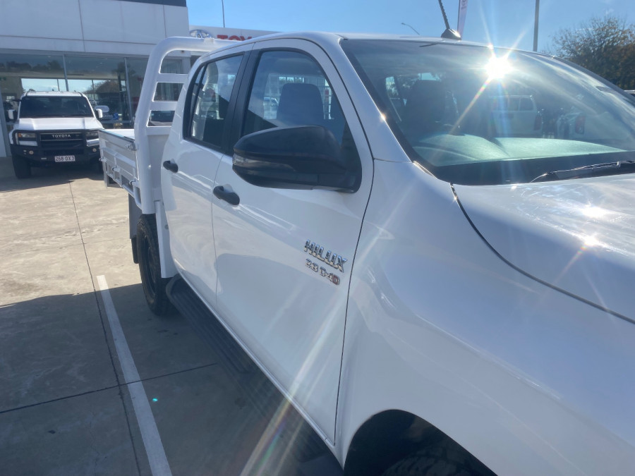 2018 Toyota HiLux  SR Double Cab Pick Up Image 20