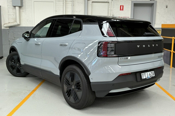 2025 MY26 Volvo EX30 Cross Country  Ultra Twin Motor Performance SUV Image 5
