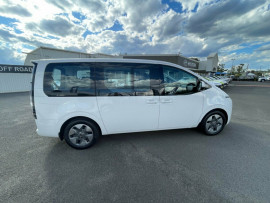 2024 MY25 Hyundai Staria US4.V3 Elite People Mover image 7