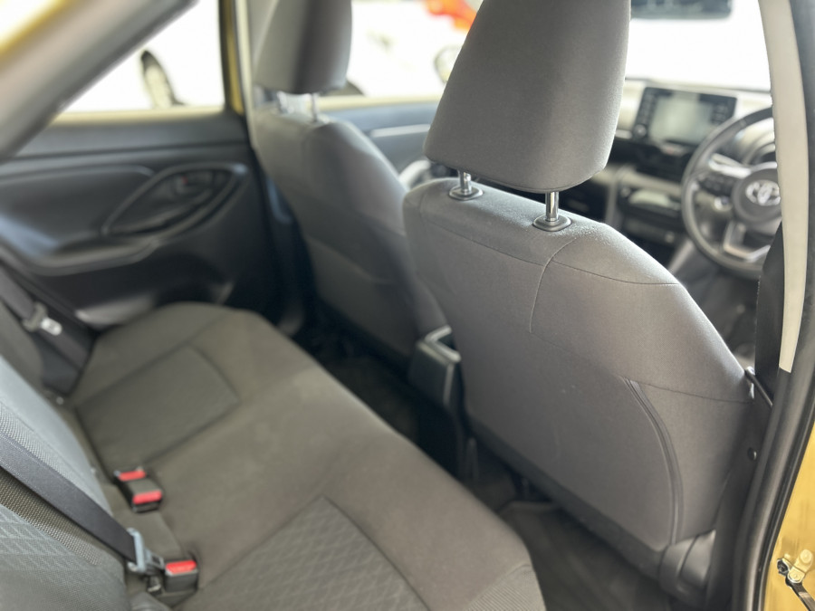 2021 Toyota Yaris Cross MXPB10R GX SUV Image 17