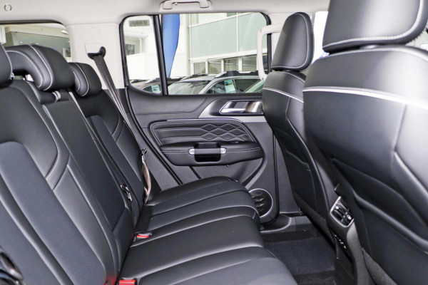 2026 GWM Tank 300 P01 Ultra SUV Image 4