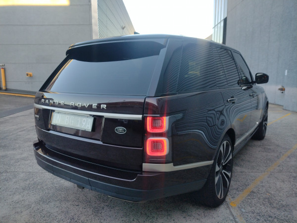 2020 Land Rover Range Rover L405 SUV image 3