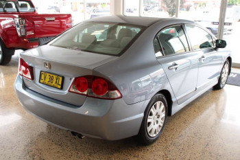 2008 [THIS VEHICLE IS SOLD] image 4