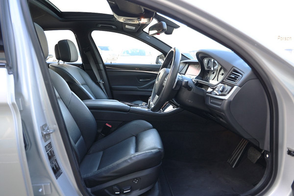 2010 BMW 5 Series F10 535d Sedan Image 5