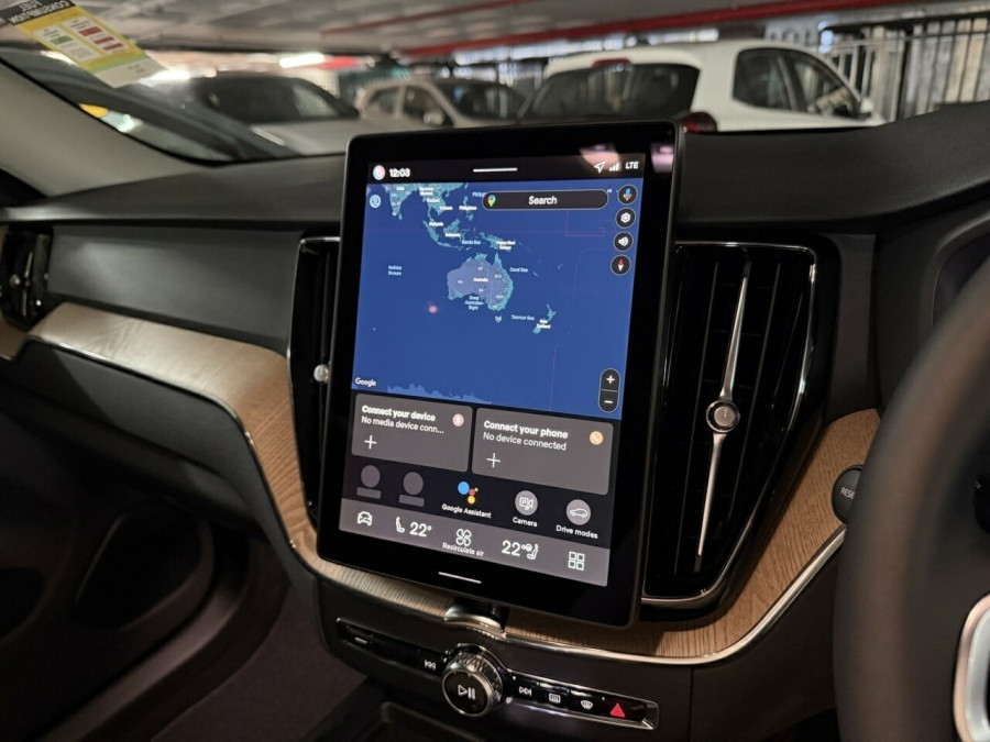 2026 Volvo XC60 UZ Plus B5 Bright SUV Image 15