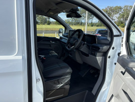 2024 MY24.75 Ford Transit VO 350L Van image 13