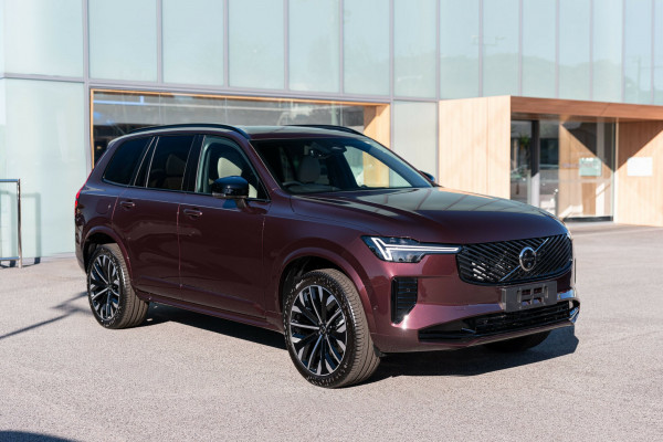 2026 Volvo XC90 L Series Ultra B5 Dark SUV