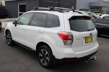 2018 [THIS VEHICLE IS SOLD] image 4