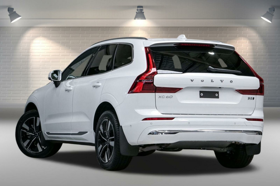 2025 MY26 Volvo XC60 UZ Plus B5 Bright SUV Image 3