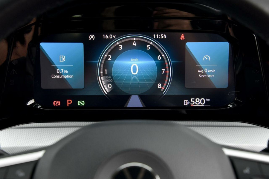 2021 Volkswagen Golf 8 110TSI Wagon Image 14