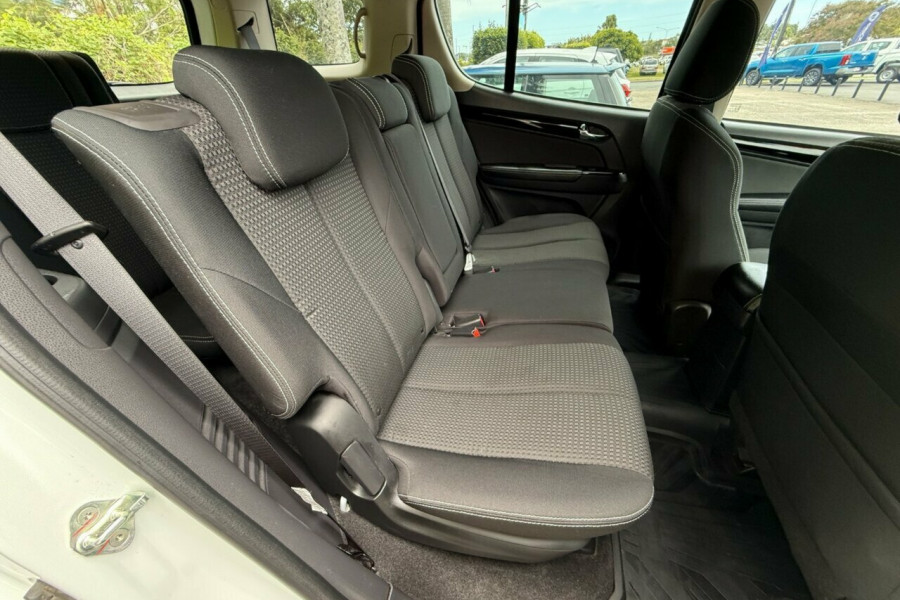 2020 MY19 Isuzu MU-X LS-M SUV Image 9