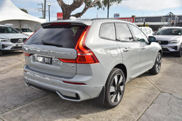2025 Volvo XC60 UZ Plus T8 Plug-in Hybrid SUV Image 3