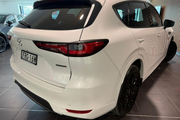 2025 Mazda CX-60 KH Series D50e GT SUV Image 4