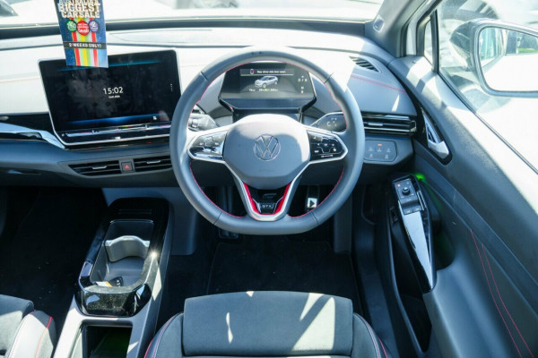 2025 MY26 Volkswagen ID. 4 E2 GTX SUV Image 12